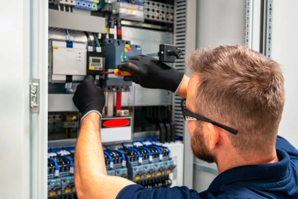 Electrical Outlet Repair in Johnson City, KS