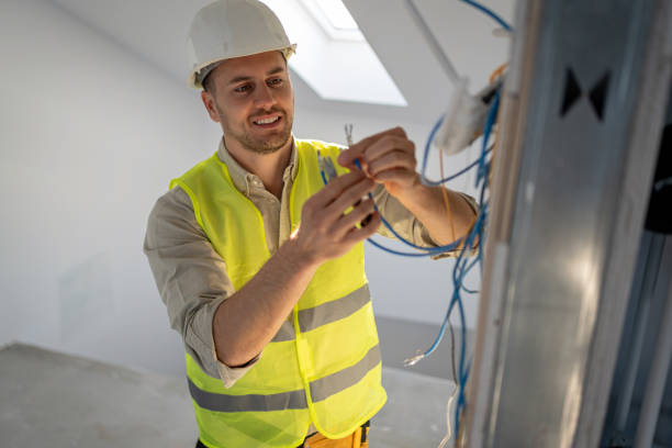 Best Licensed Electrician  in Johnson City, KS